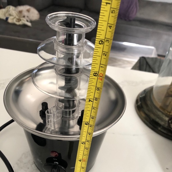 NWOT chocolate fountain made by classic cuisine - Picture 4 of 8